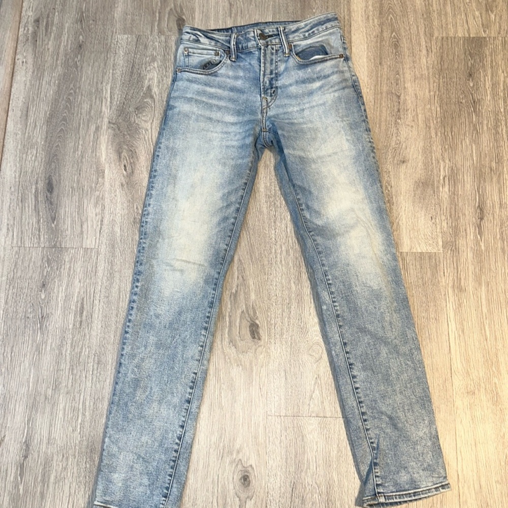 Men’s American Eagle Slim Straight Jean